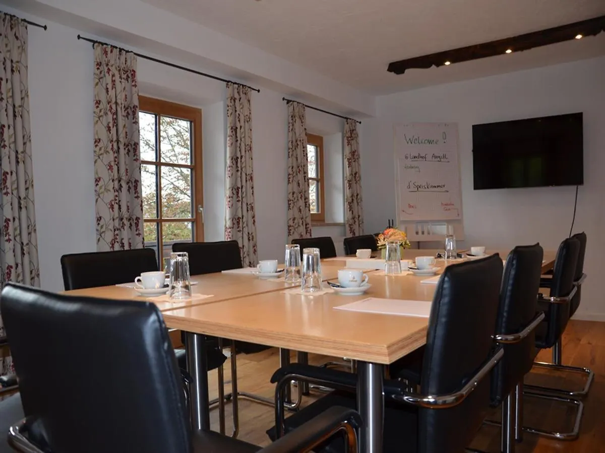 Affittacamere Landhof Angstl - Gaestezimmer Und Tagungsraum Höslwang