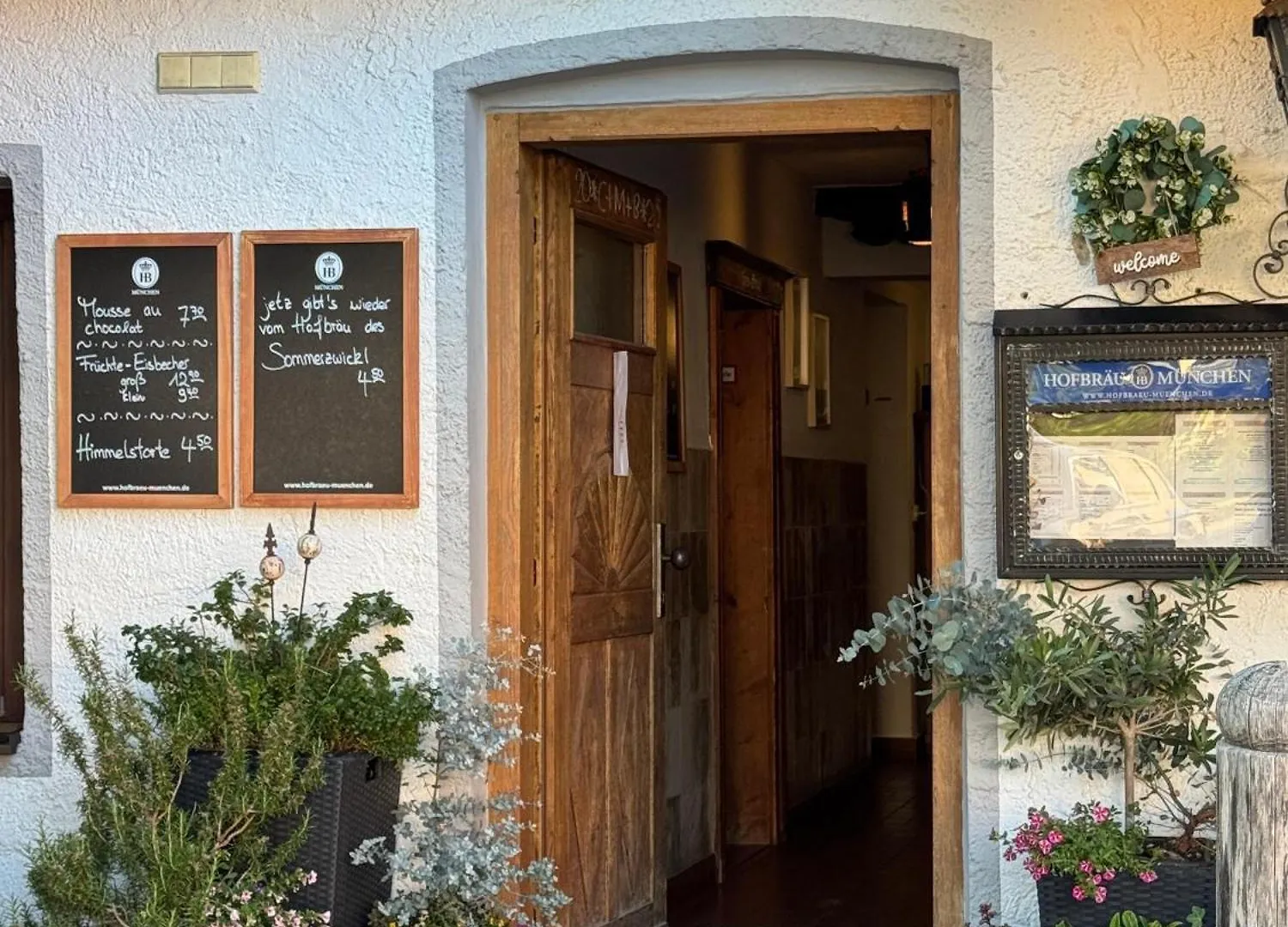 Landhof Angstl - Gaestezimmer Und Tagungsraum Höslwang